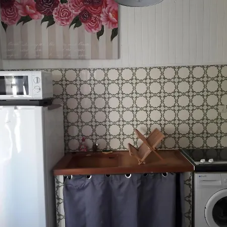 Studio Centre Ville St Raphael Proche Des Plages Apartamento *